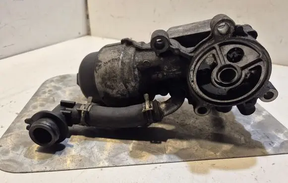 Ford S-MAX Oil filter mounting bracket 9685997780
