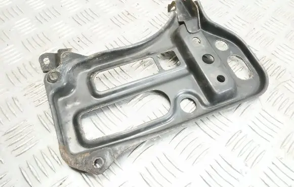 Toyota Avensis T270 Battery tray 