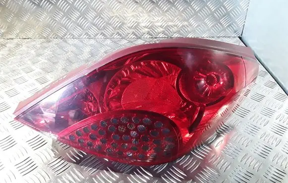Peugeot 207 Rear/tail lights 968017908000