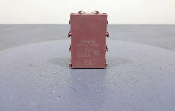 Suzuki Swace Gateway control module 8911102030