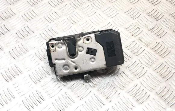 Nissan Primastar Front door lock 8200008249 91166236