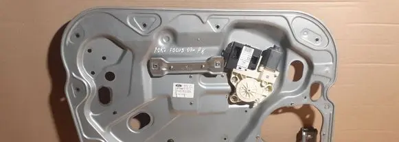 Ford Focus Front door window regulator with motor 4M51A045H17 942411102