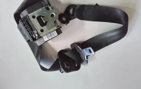 Renault Master III Front seatbelt 868840019R