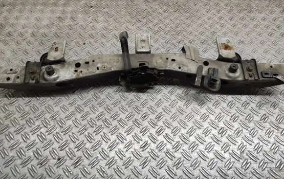 Toyota Auris 150 Top upper radiator support slam panel 90562