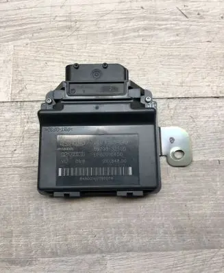 Hyundai i40 Hand brake control module 597903Z500 EP80010400
