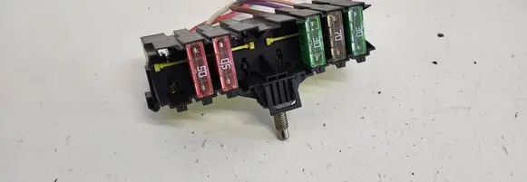 Citroen C4 I Picasso Fuse module 9636079380