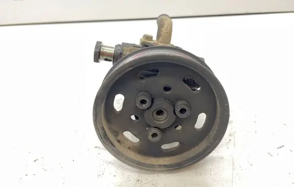 Volkswagen Golf IV Power steering pump