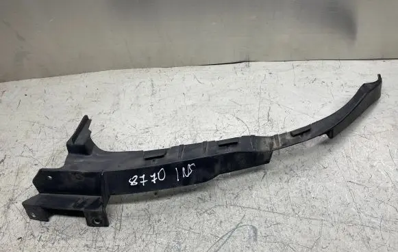 Headlight/headlamp mounting bracket
