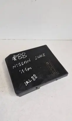 Nissan Juke I F15 Fuse module 284B71KA0D 8761022429 5S0JJ01C7