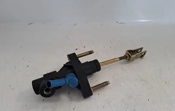 Toyota Avensis T250 Clutch master cylinder 3142005040