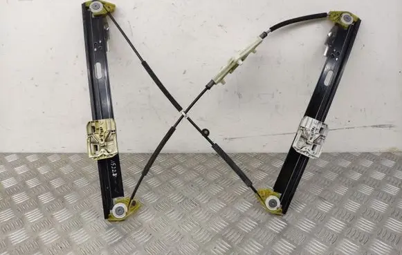 Seat Leon (5F) Front window lifting mechanism without motor 5F4837461