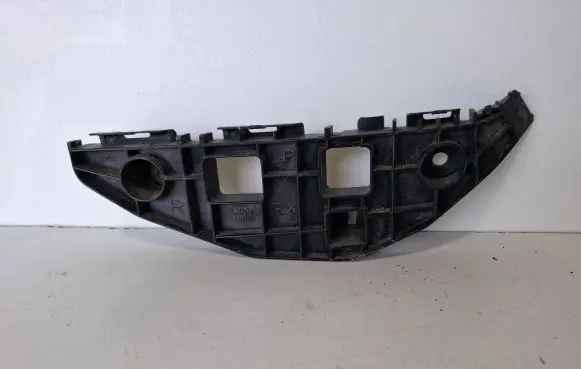 Lexus RX III Front bumper mounting bracket 5253548012
