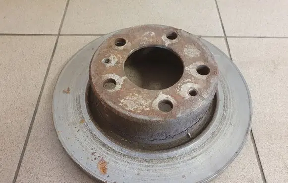 Iveco Daily 3rd gen Front brake disc