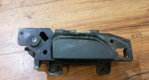 Ford Mondeo MK II Front door exterior handle