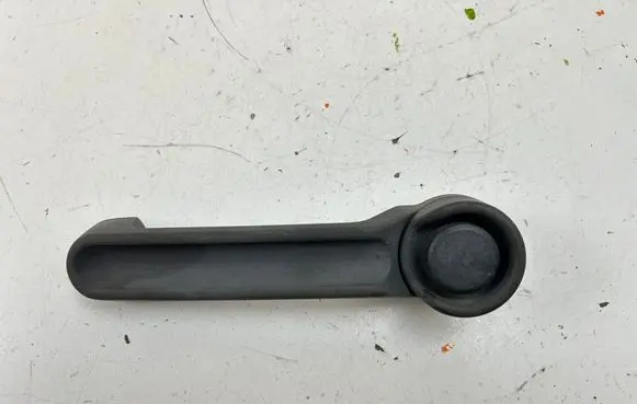 Dodge Nitro Front door exterior handle 