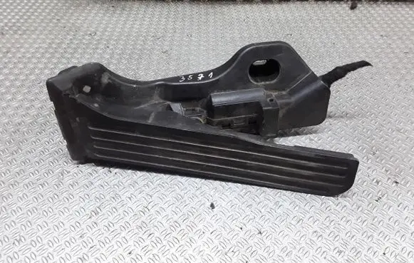 Seat Toledo III (5P) Accelerator throttle pedal 1K1721503M