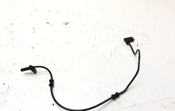 Mercedes-Benz E W212 ABS rear brake sensor A2125402117