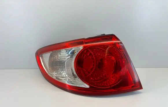 Rear/tail lights
