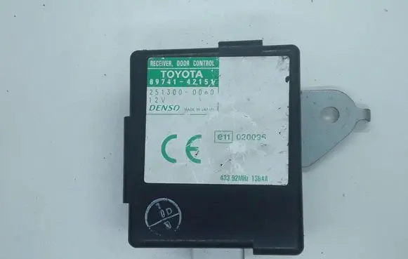 Toyota RAV 4 (XA20) Door central lock control unit/module 8974142151 2513000060