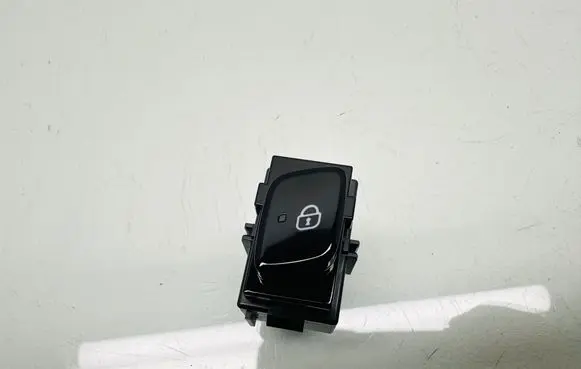 Volvo V90 Cross Country Central locking switch button 31376459 18W015