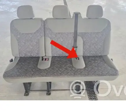 Opel Vivaro Middle seatbelt buckle (rear) F500520AC96