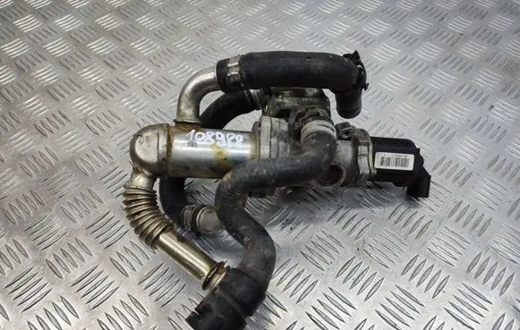 Opel Corsa D EGR valve 55201144 55184653