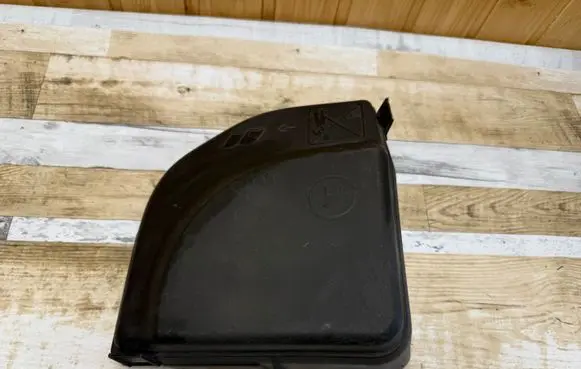 Citroen C4 I Fuse box cover 9653315180 8325