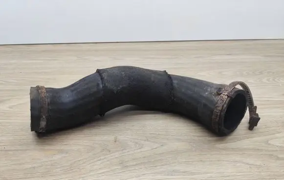 Volvo V70 Intercooler hose/pipe 30792300