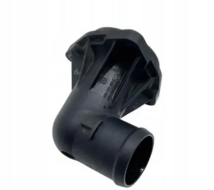 Volkswagen Touareg II Engine coolant pipe/hose 03H121121D |00000000000