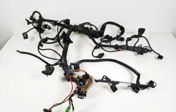 BMW 1 E82 E88 Engine installation wiring loom 8507209