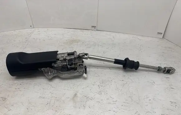 Tesla Model S Steering wheel axle 142081100A