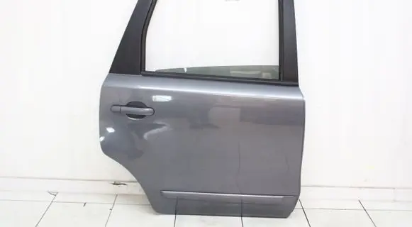 Nissan Note (E11) Rear door