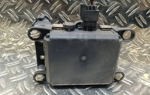 Peugeot 3008 I Distronic sensor radar 9806141980 6PZ00993702