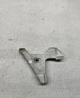 Opel Vivaro Gearbox mounting bracket 244834609R