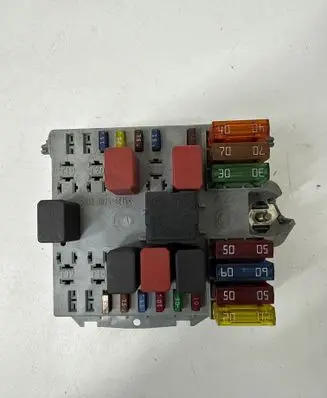 Fiat Punto (188) Fuse module 46778446