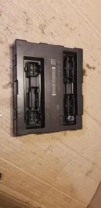 Audi A4 S4 B8 8K Comfort/convenience module 8K0907064DC