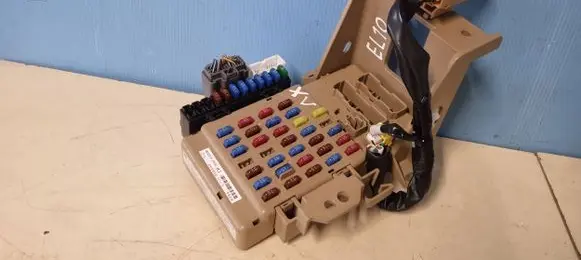 Subaru XV Fuse module 82201FJ000