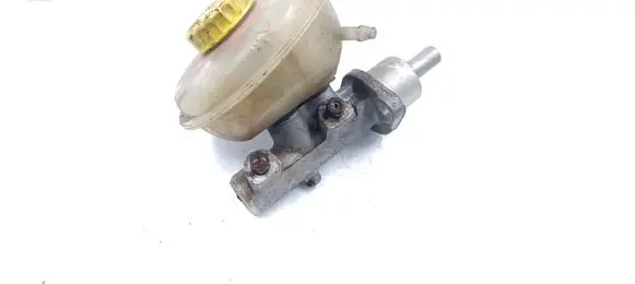 Volkswagen PASSAT B5 Master brake cylinder 4A0611301