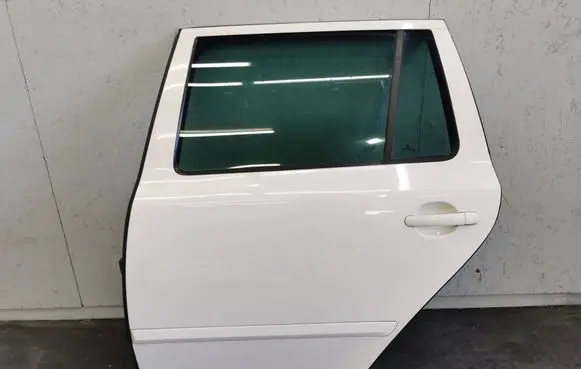 Skoda Octavia Mk2 (1Z) Rear door