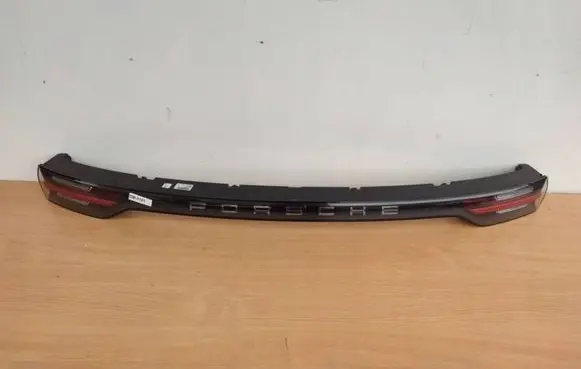 Porsche Cayenne (9Y0 9Y3) Rear/tail lights 9Y0945081F 20640001
