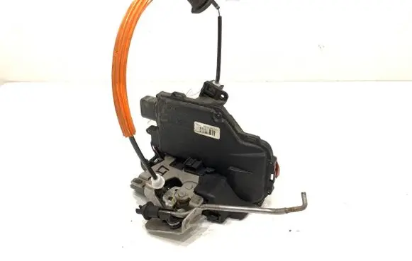 Audi A4 S4 B6 8E 8H Rear door lock 8E0839015C