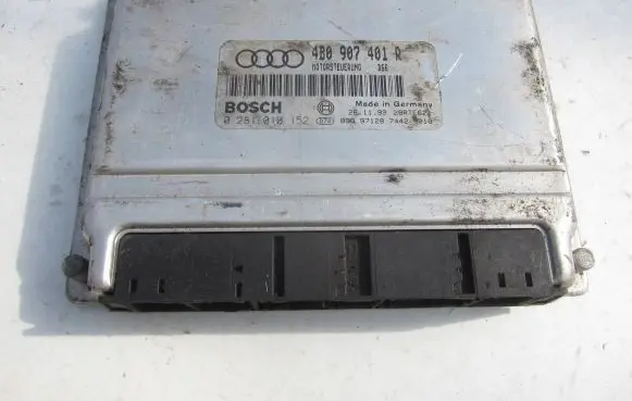 Audi A6 S6 C5 4B Engine control unit/module 4B0907401R