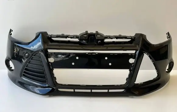 Ford Focus Front bumper BM5117757
