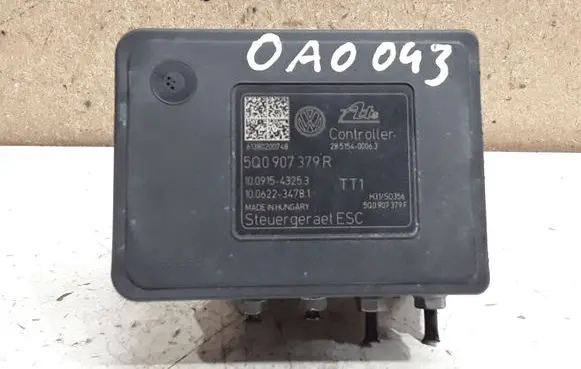 Skoda Octavia Mk3 (5E) ABS Pump 5Q0907379R 5Q0614517Q
