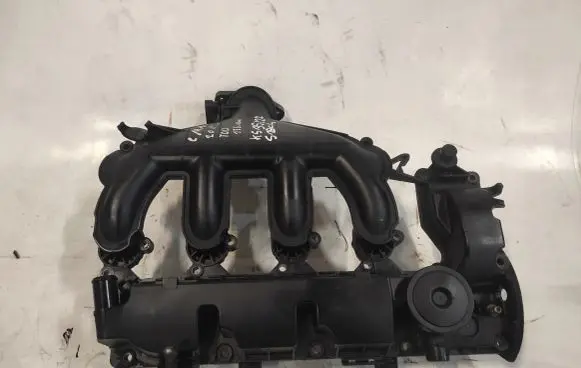 Ford C-MAX I Intake manifold