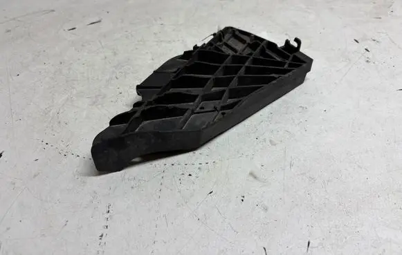 BMW 6 G32 Gran Turismo Side radiator support slam panel 8496127