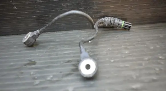 BMW 1 E81 E87 Detonation knock sensor 