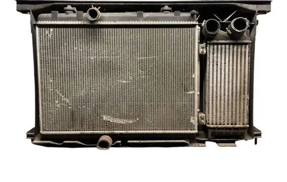 Citroen DS4 Radiator support slam panel