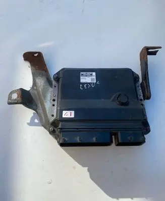 Lexus IS 220D-250-350 Engine control unit/module 8966153740 1758008285