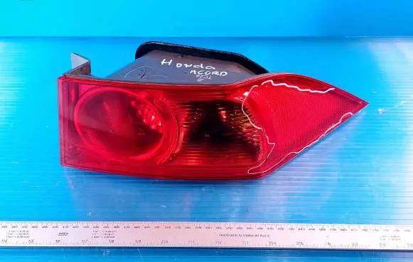 Honda Accord Rear/tail lights P5472R